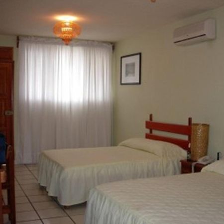 Nakum Hotel Flores Eksteriør billede