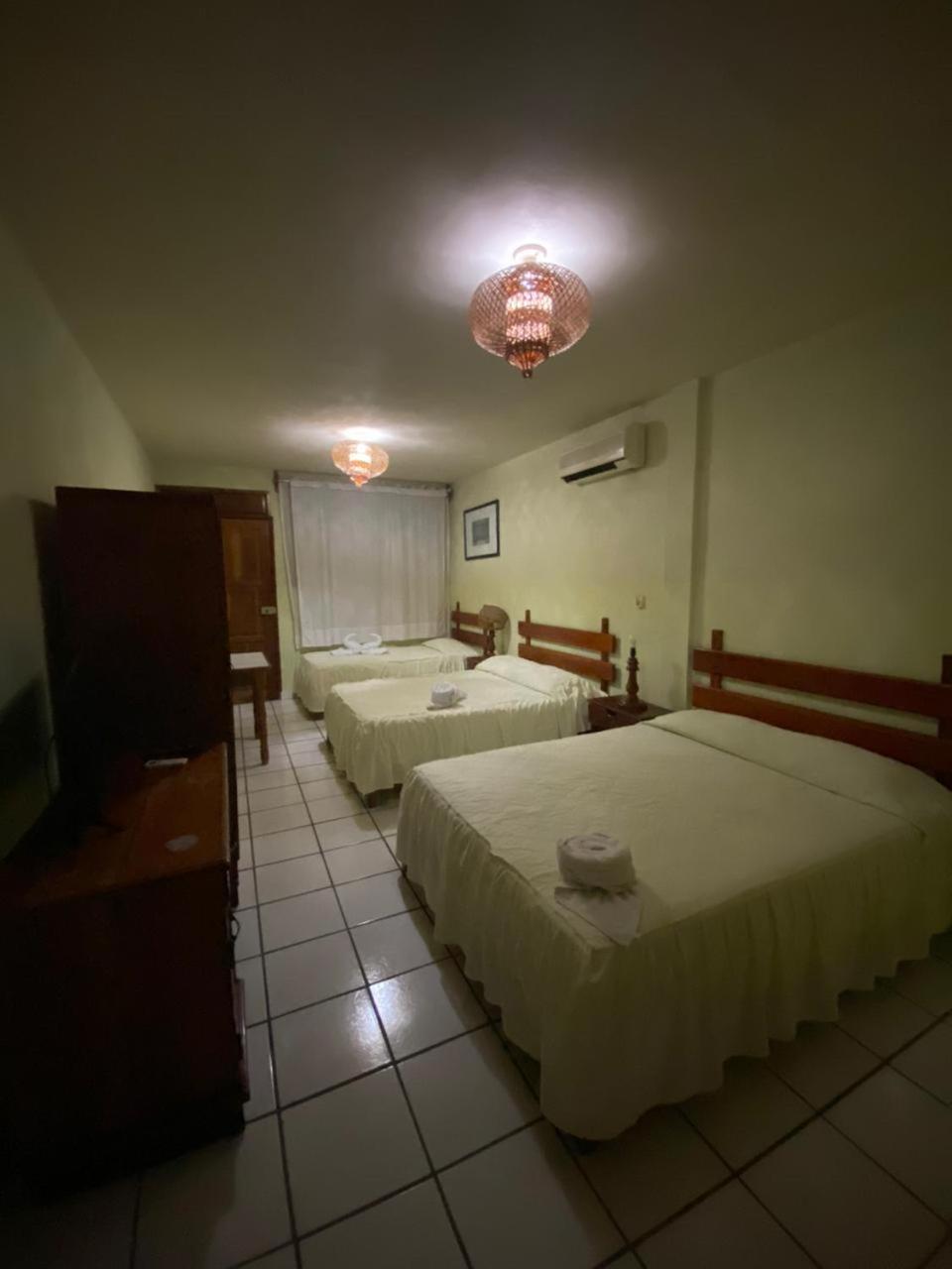 Nakum Hotel Flores Eksteriør billede