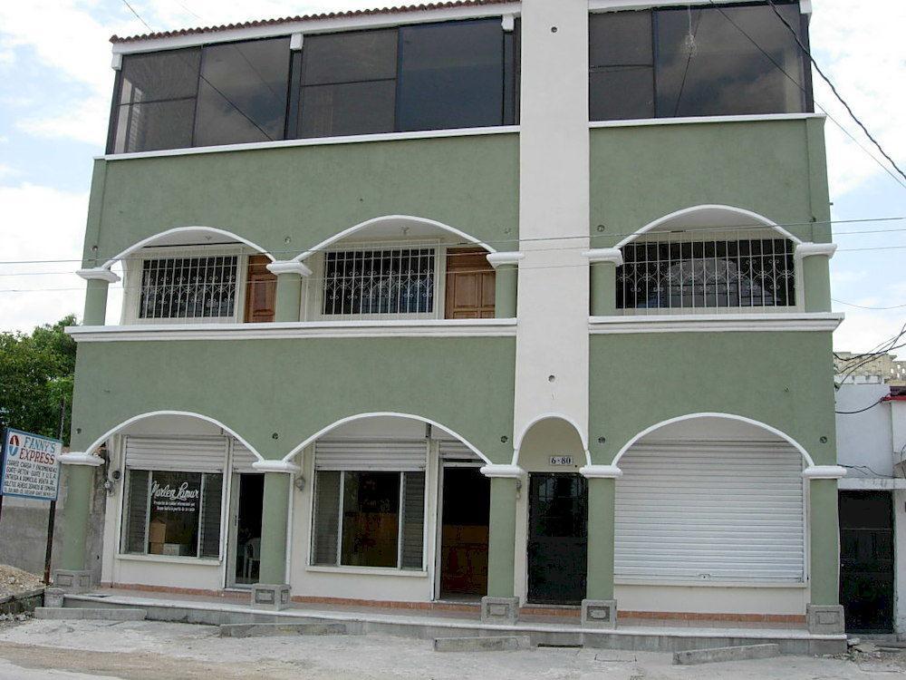 Nakum Hotel Flores Eksteriør billede